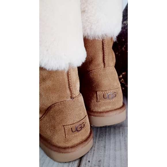 UGG® Pure Classic Short Boot - Color: Chestnut - Picture 2 of 16